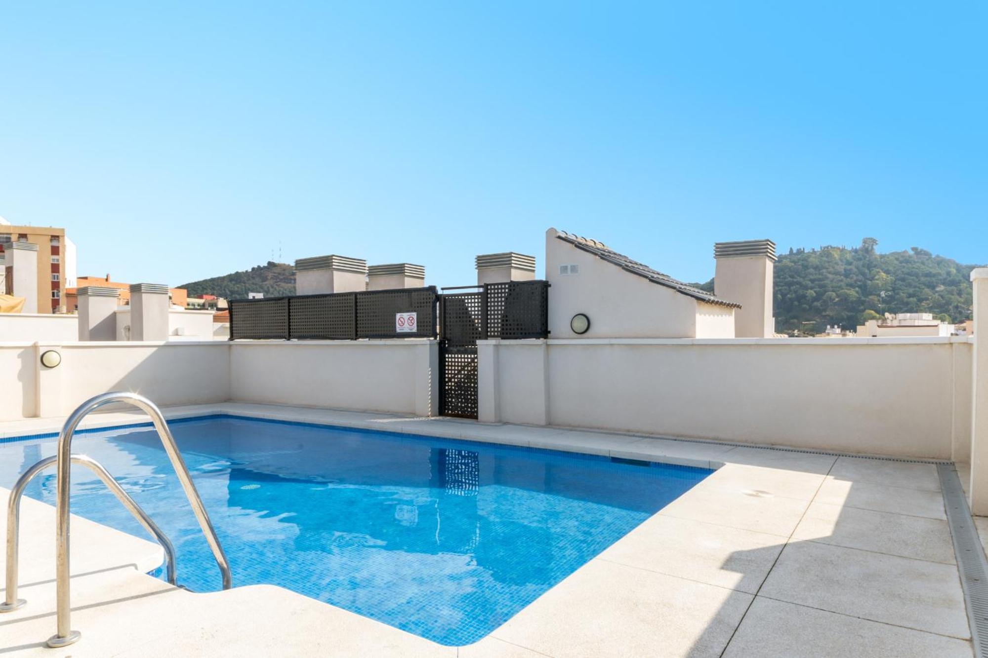 -Malagasunapts-City Centre Terrace Pool Parking Málaga Exterior foto