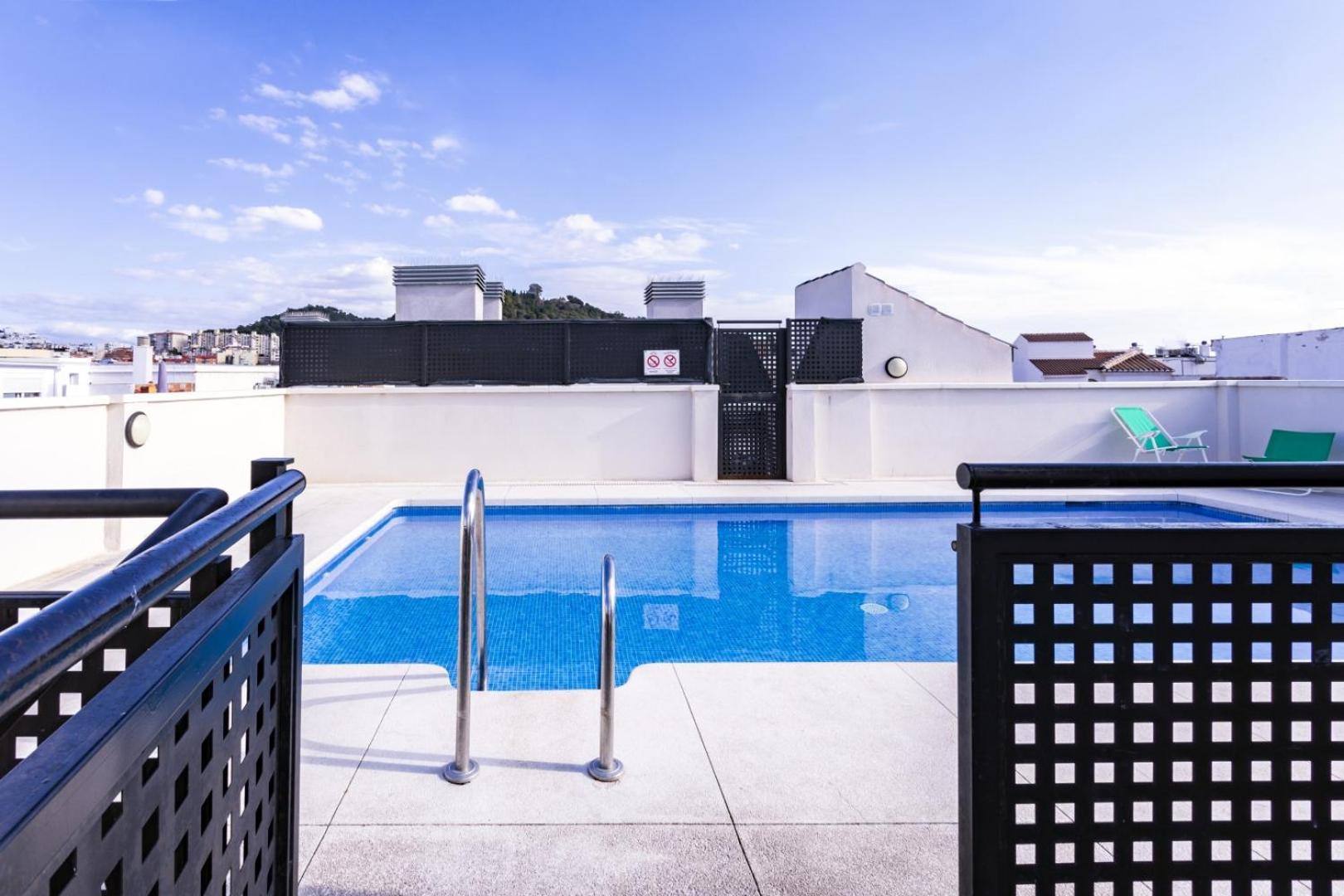 -Malagasunapts-City Centre Terrace Pool Parking Málaga Exterior foto