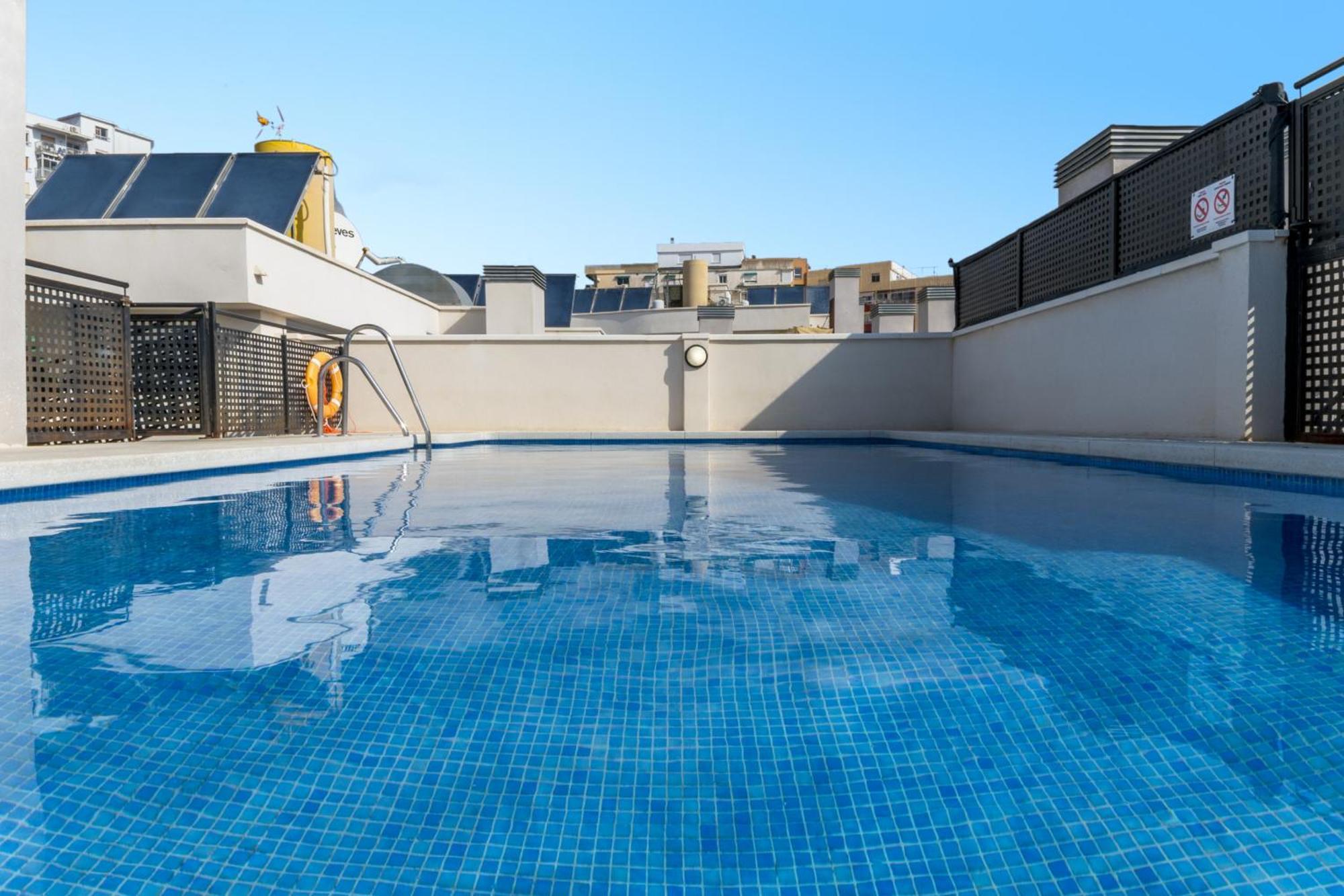 -Malagasunapts-City Centre Terrace Pool Parking Málaga Exterior foto